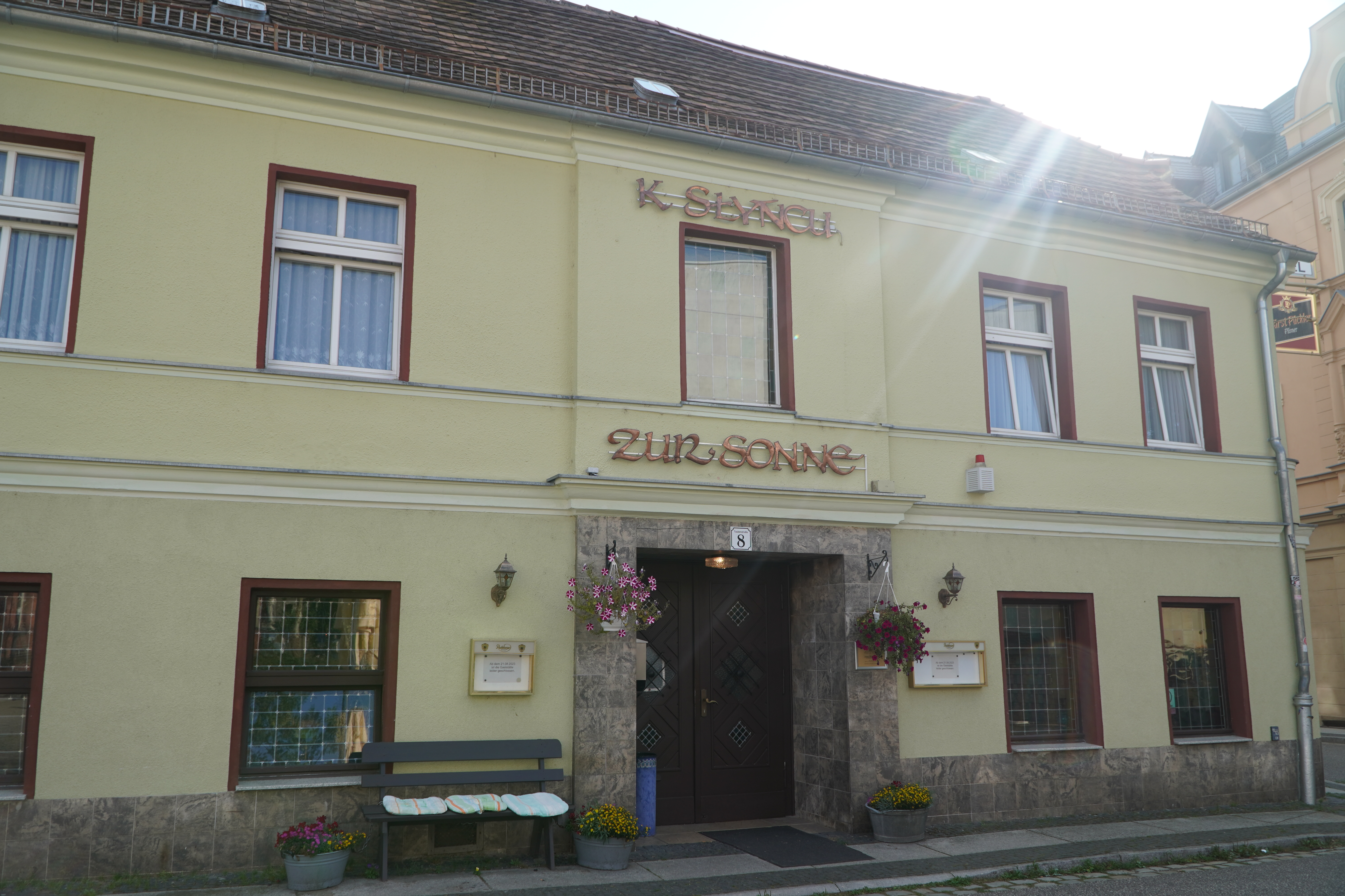 Zur-Sonne-Bildbeschreibung (Quelle: DSC06304.JPG)